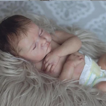 NPK 18 inç Tam Vücut Yenidoğan Bebek Bebek Reborn Uyku Levi Esnek 3D Cilt Tonu Görünür Damarlar El Kök Saç Bebek
