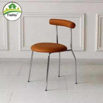Lüks Minimalist Yemek Sandalyesi İskandinav Basit Demir Makyaj Dışkı Ev Deri Ortaçağ Yumuşak Sandalye Modern ev Mobilyası