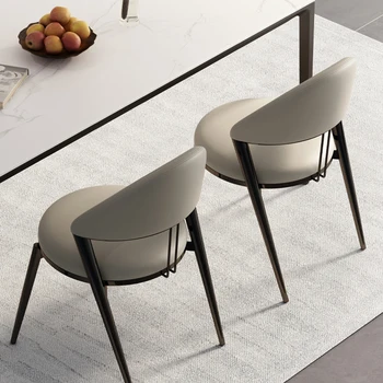 Metal İskandinav yemek sandalyeleri PU Deri Yatak Odası Salonu Benzersiz Tasarım yemek sandalyeleri Modern Lüks Silla yemek odası mobilyası WK50CY