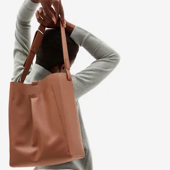 Kadın Çantası 2022 Yeni Düz Renk Kare Toka PU Omuz Kova Çanta bayan çanta