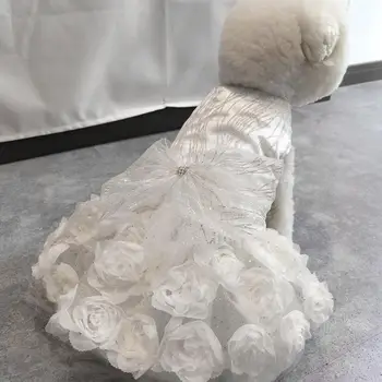 Köpek Elbise Beyaz Yay Pet düğün elbisesi Parlak Üç Boyutlu Çiçekler Hiçbir Boncuklanma Rahat Moda Dekorasyon Polyester Pu
