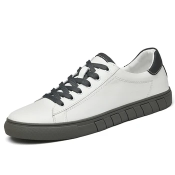 Yüksek Kaliteli deri ayakkabı Erkekler Rahat Bağbozumu Erkek Ayakkabı İngiliz Tarzı Lüks beyaz ayakkabı Erkek deri okul ayakkabısı Sneakers
