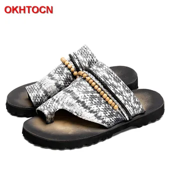 OKHOTCN 2018 Yeni Yılan Erkek Sandalet Terlik Retro Klasik Erkek Yaz Ayakkabı Dize Boncuk plaj ayakkabısı Kauçuk Kaymaz Flip Flop