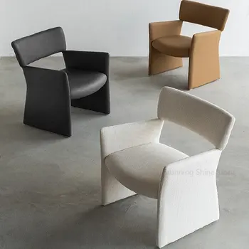 Modern Minimalist arkalığı koltuklar İskandinav tasarımcı yemek sandalyeleri ev mutfak mobilyası ışık lüks kumaş müzakere sandalye