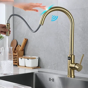 Sıcak Soğuk Dijital Dokunmatik Mutfak Musluk Aşağı Çekin Püskürtücü mutfak lavabo mikseri Dokunun Akıllı Sensör Pull Out Dijital Mutfak Musluklar