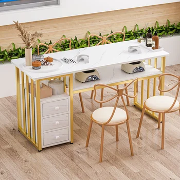 Nordic ışık Lüks tırnak masaları Basit Ins manikür dükkanı masa ve sandalye Seti Japon Tek Çift Profesyonel manikür masası