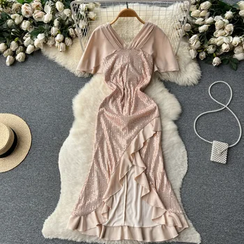 Pullu elbise yaz düzensiz fırfır v yaka zarif zarif orta uzunlukta tasarım elbise