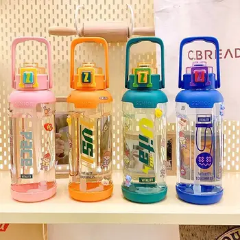 1800ML Su pipetli şişe Taşınabilir Spor Su saplı şişe spor salonu su şişesi İçme Bardağı Kız ve Çocuklar için BPA Ücretsiz