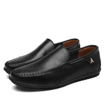 Erkekler PU deri rahat ayakkabılar Yüksek Kaliteli yürüyüş ayakkabısı Nefes İş Ayakkabısı 2020 Moda Erkek Sneakers Flats Elbise Ayakkabı