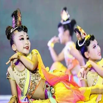 Çocuk kostüm Kız Dunhuang Feitian klasik halk dans kostümü performans pipa kostüm