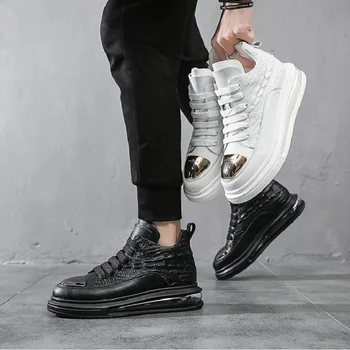 Bahar Yeni Marka Tasarımcısı Erkekler Metal Plaka Hava Deri Yüksek Üstleri Ayakkabı Nedensel Flats Moccasins Lüks Punk Rock Sneakers Da010