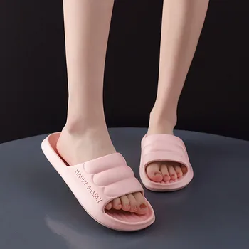Eva Banyo Ev Bulut Terlik Kadın Yaz Ayakkabı 2023 Düz Sandalet Köpük Yastık Slaytlar Ayakkabı kaymaz Flip Flop plaj sandaletleri